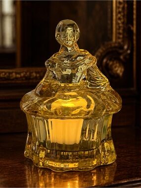 Vintage Mosser Amber Colonial Lady Powder Box Fairy Lamp